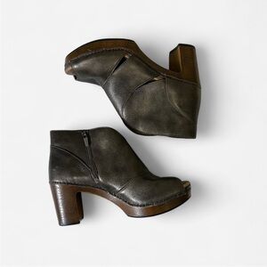 Dansko Delphina peep toe ankle bootie